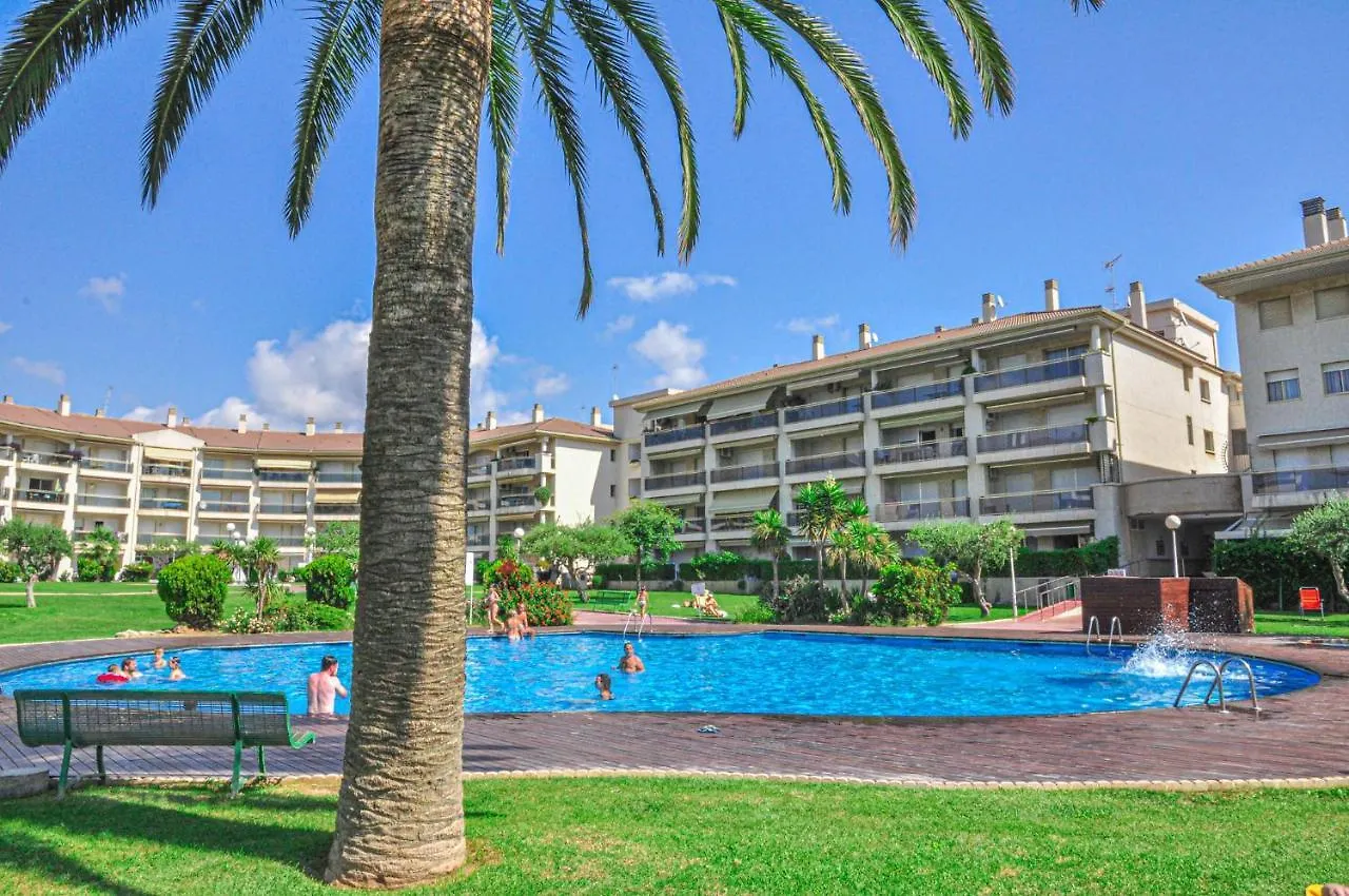 Golf A Bjos 9 Only Families Daire Cambrils