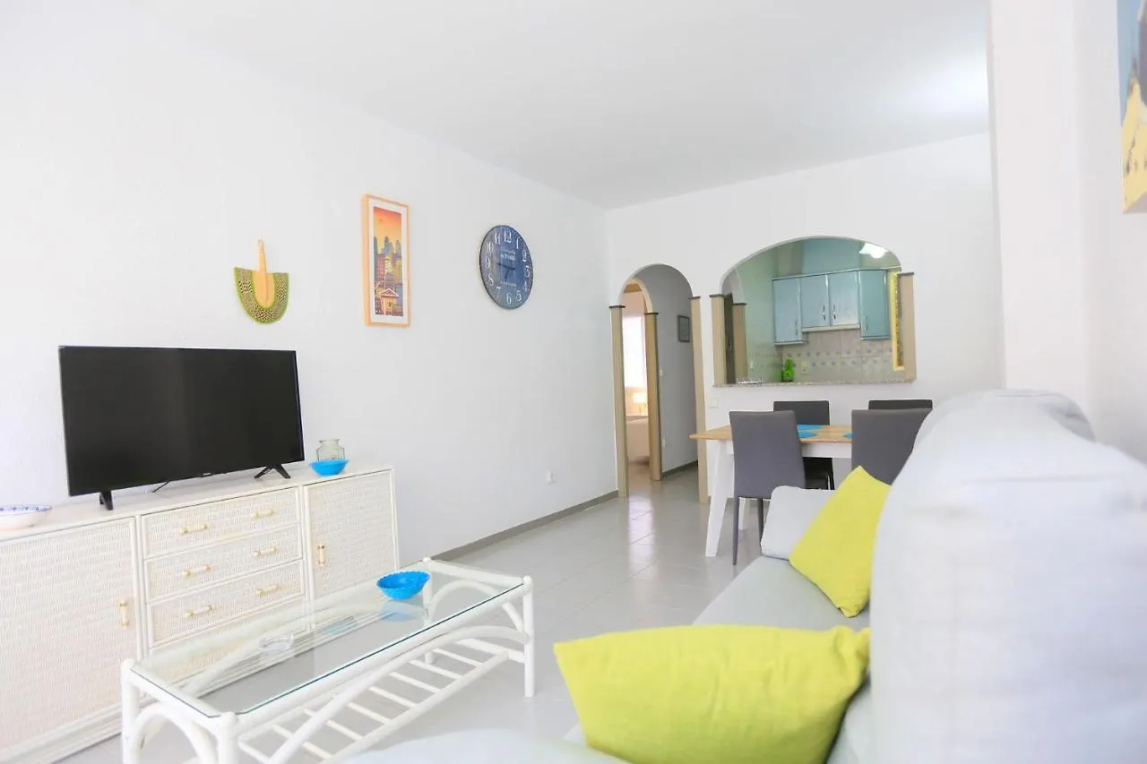 Golf A Bjos 9 Only Families Apartment Cambrils Spain