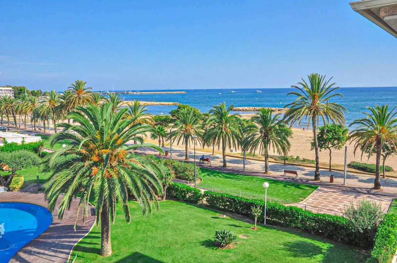 Golf A Bjos 9 Only Families Apartment Cambrils Spain