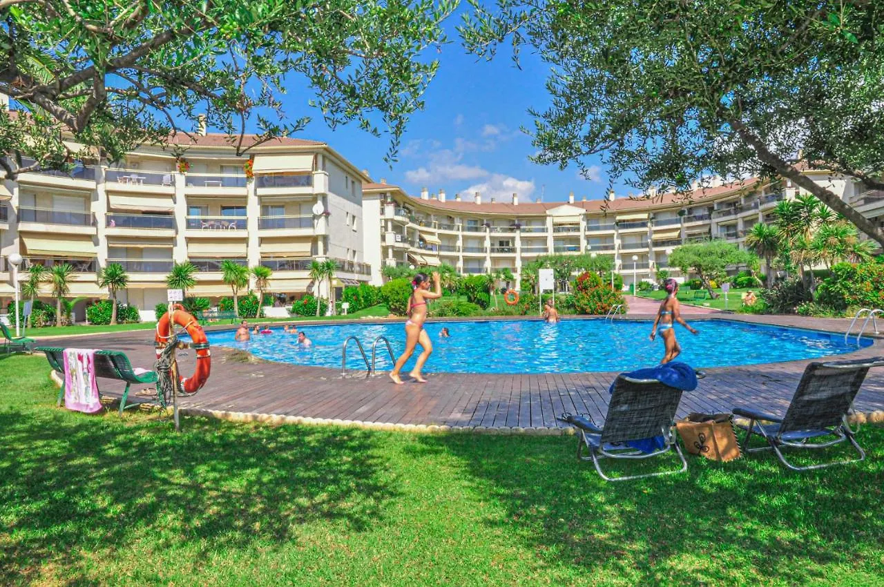 Golf A Bjos 9 Only Families Apartment Cambrils Spain
