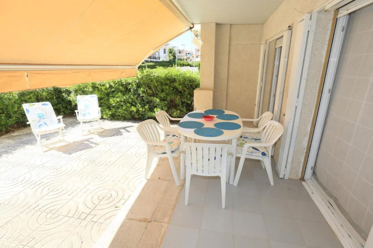 Golf A Bjos 9 Only Families Apartment Cambrils Spain