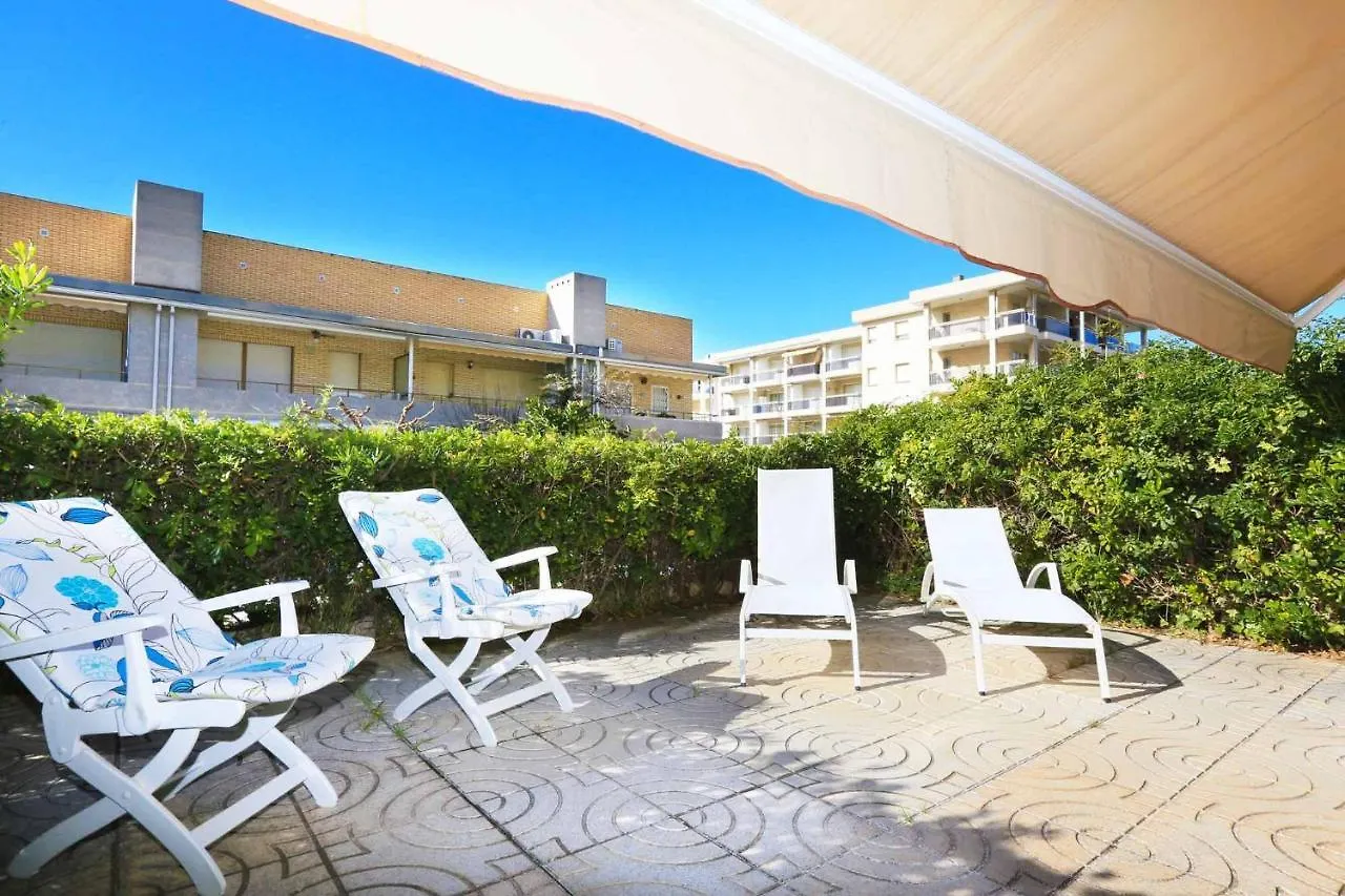 Golf A Bjos 9 Only Families Apartment Cambrils Spain