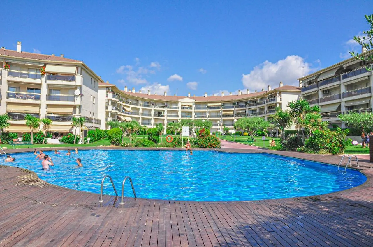 Golf A Bjos 9 Only Families Apartment Cambrils Spain